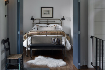 Bedroom-TheBarn_20181205_075